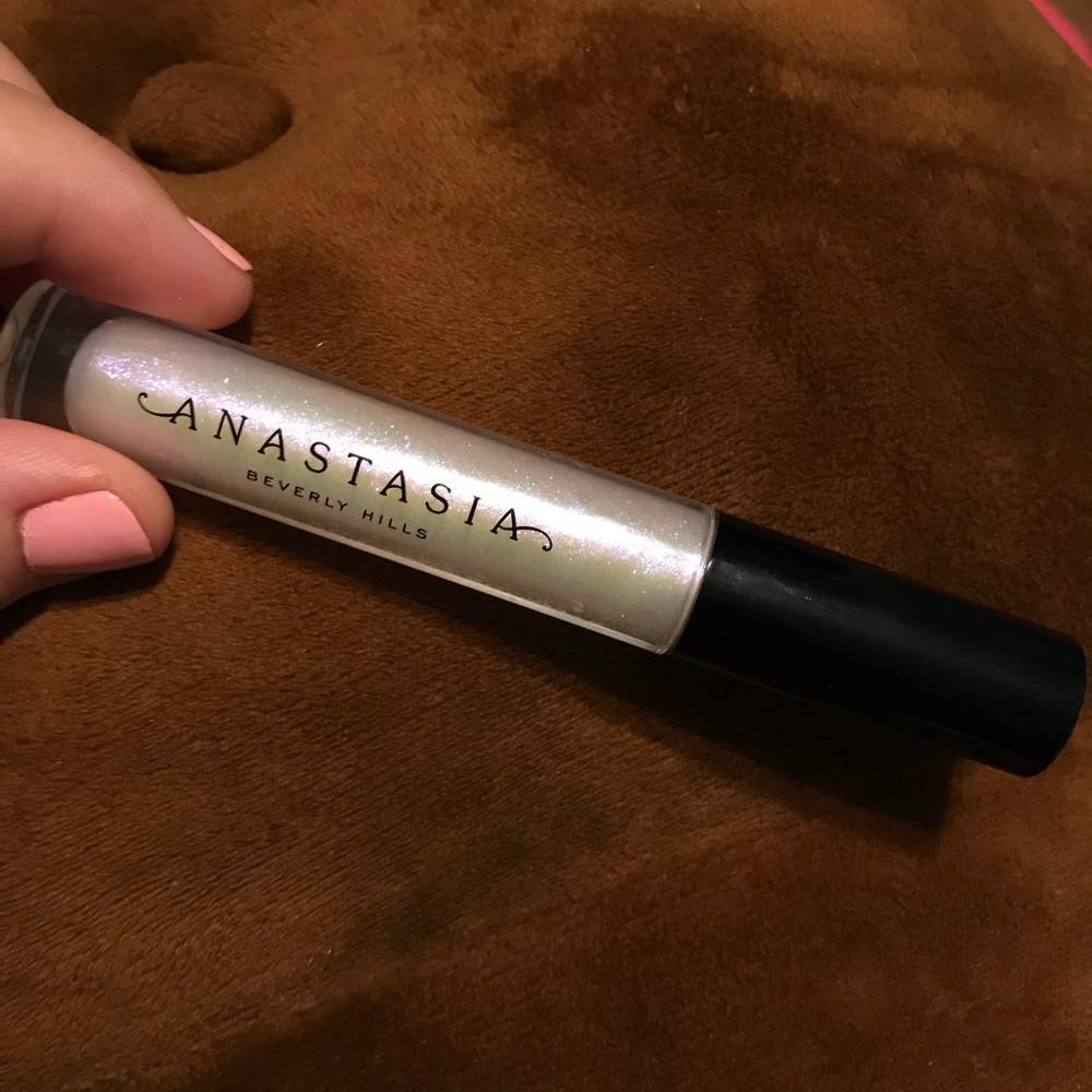 Anastasia Beverly Hills Lip Gloss - Picture 2 of 3
